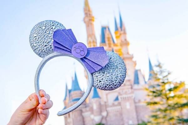 東京ディズニーリゾートのディズニー100周年グッズ ぬいぐるみバッジ レトロなtシャツなど 22年12月26日 ウーマンエキサイト 1 2