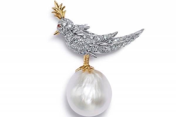 ティファニー新作ハイジュエリー「バード オン ア パール」“天然海水パール”×鳥モチーフ