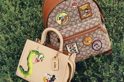 コーチディズニー自然テーマの“ミッキーマウス”パッチ付きバッグ