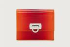 フェラガモの23年新作革小物、“夕日”のようなグラデーションカラーの財布＆リング付きカードケースも