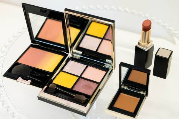 コスメの祭典「イセタン メイクアップ パーティ」SUQQU“現品入り”キットなど限定コスメ集結