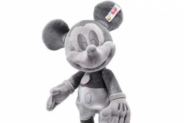 ディズニー100周年記念の限定ショップが銀座三越に、限定＆先行販売アイテムも