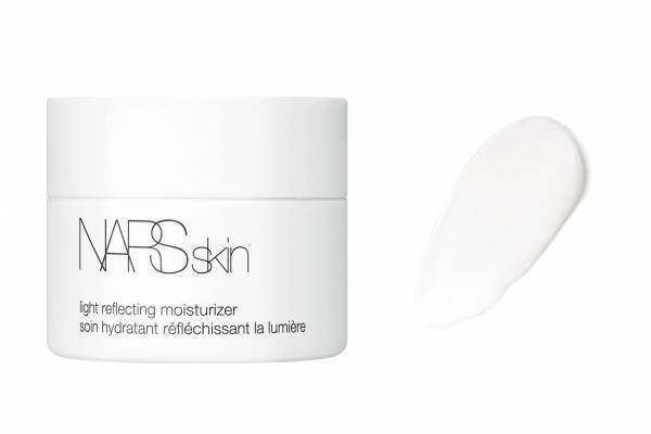 NARS2023年夏スキンケア、「ライトリフレクティング」人気保湿ジェルがミニサイズに