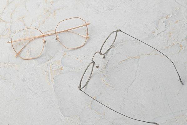 Zoffから鯖江産の新作メガネ、日本の高品質素材と技術を掛け合わせたプレミアムアイウェア