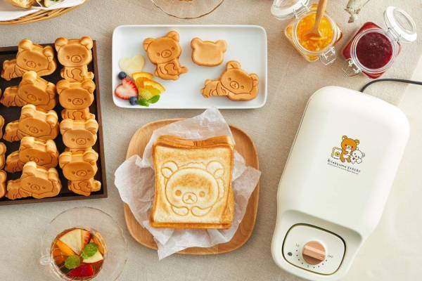 『リラックマ』のマルチサンドメーカー登場、“キャラの焦げ目入り”ホットサンド＆顔型ミニケーキ
