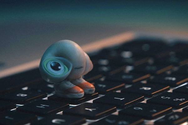 アニメ映画『マルセル 靴をはいた小さな貝』おしゃべりで小さい“貝”の冒険、ストップモーション＆実写で