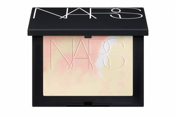 NARS23年夏コスメ、“マーブル模様の即完リフ粉”に新シェードのフェイスパウダー