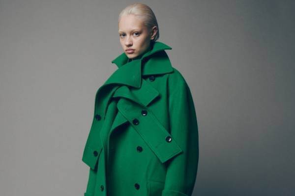 エズミ 2023-24年秋冬コレクション - エドワーディアン時代の凛とした女性たち