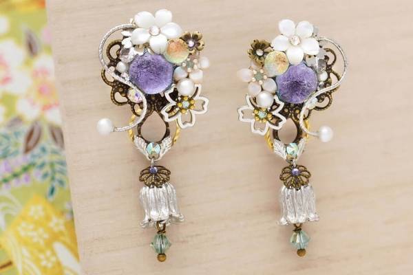 京都発“ピアスのようなイヤリング”「ぴあり」源氏物語“桐壺更衣”着想、桐の花イメージのジュエリー