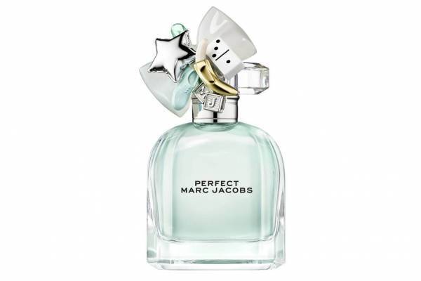 マーク ジェイコブス23年春フレグランス、“バナナチャーム付き”爽やかなフローラル調の新香水