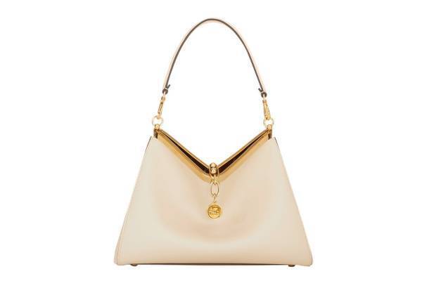 エトロ新バッグ「ヴェラ」V字メタルクロージャーで開閉するシャープなシルエット