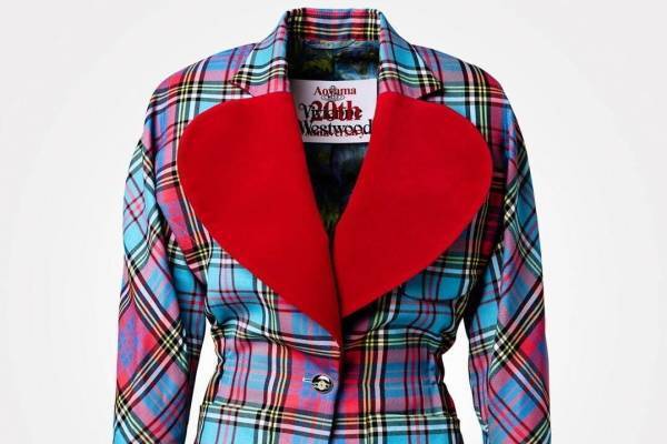 ヴィヴィアン・ウエストウッド“鮮やかな”タータンチェック、“ハート型”ラペルジャケット＆財布