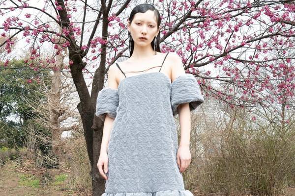 アヤーム 2023-24年秋冬コレクション - 感情の解放、本来の自分へ