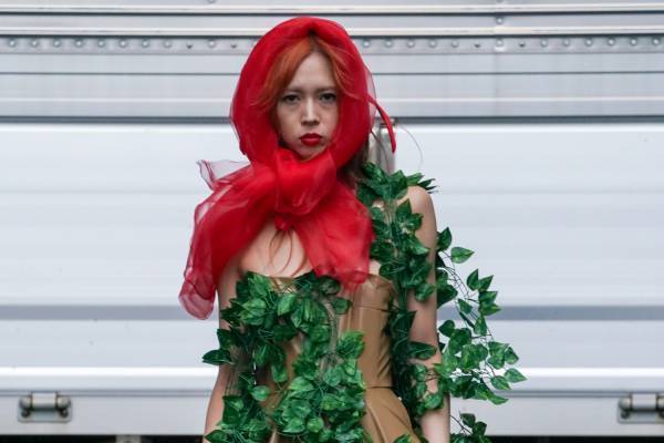 アキ マスダ 2023年秋冬コレクション - 夢と空想の旅を出発点に