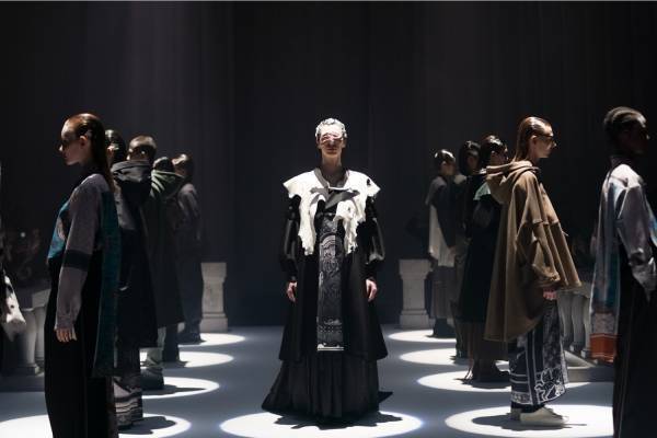 ナノアット 2023-24年秋冬コレクション - 対比で導く、洋服の真の価値