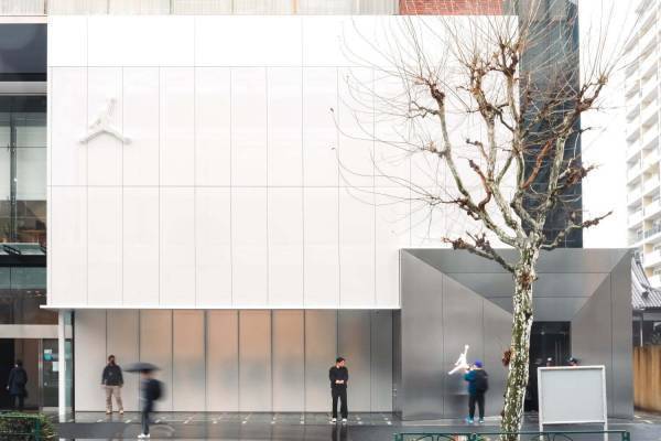 日本初ジョーダン ブランドストア「ジョーダン ワールド オブ フライト」渋谷に誕生、限定アイテムも