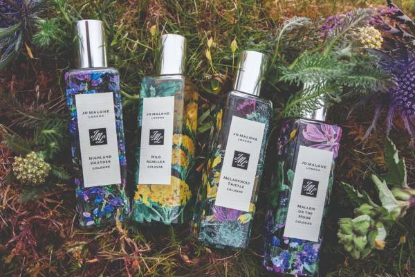 ジョー マローン ロンドン23年夏フレグランス、“英国の美しい景色”テーマの香りを花柄ボトルで