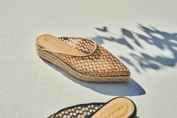 ペリーコ サニー23年春夏新作シューズ、“メッシュ素材”の木型ポインテッドトゥサンダルなど