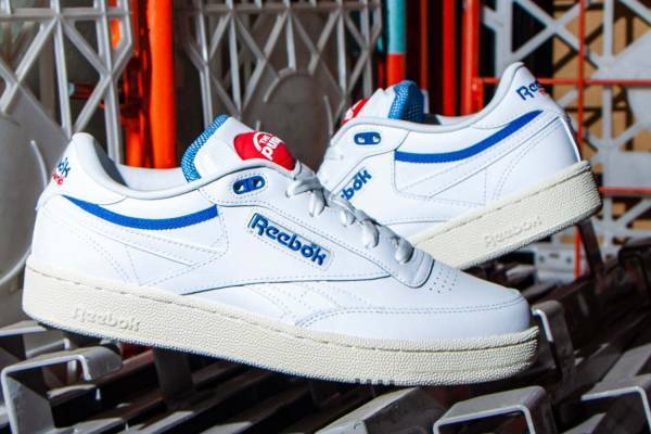 リーボック新作「クラシック ポンプ パック」80年人気スニーカーに“空気圧ボタン”を搭載