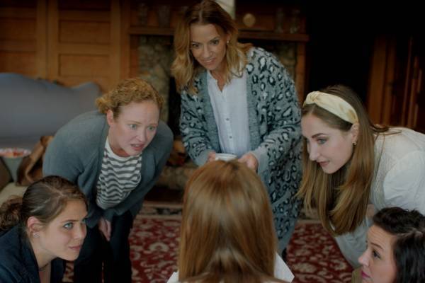 映画『ソフト／クワイエット』ヘイトクライムの狂気を映す全編ワンショット、ブラムハウスのスリラー