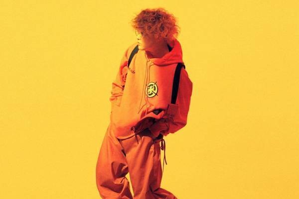 Vaundyの新曲「美電球」が情報番組『サタデーステーション』『サンデーステーション』新OP曲に