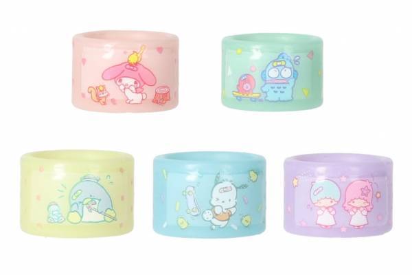 サンリオキャラクターズ柄の絆創膏がリングに？！マイメロディやポチャッコなど全5種＆空気穴付きで