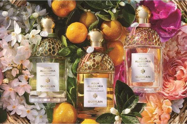 ゲラン新香水「アクア アレゴリア ハーベスト」“素材”にフォーカス、早摘みのほろ苦マンダリンなど