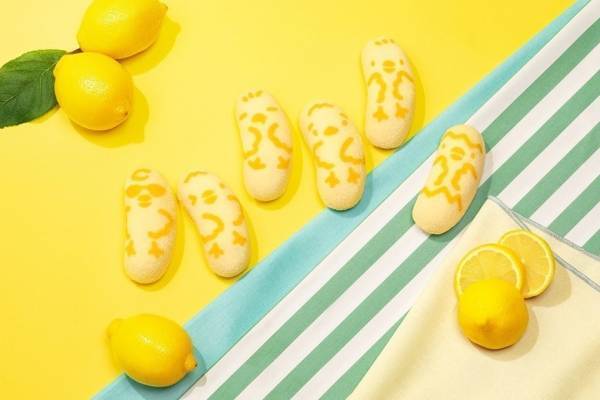 ヒヨコ柄の「東京ばな奈ピヨレモン」夏限定で、すっきり爽やかなレモンバナナカスタード