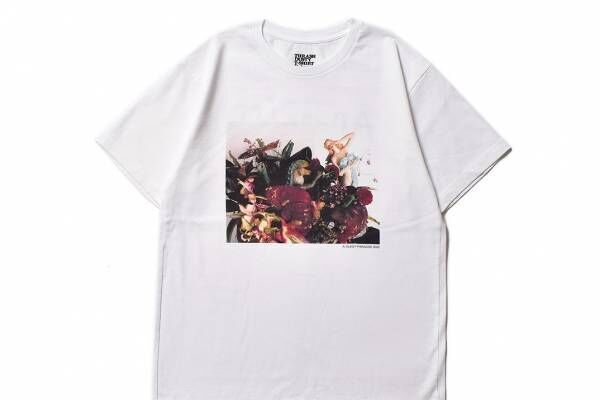写真家・荒木経惟×スティーロのコラボTシャツ、花を映した3作品をプリント