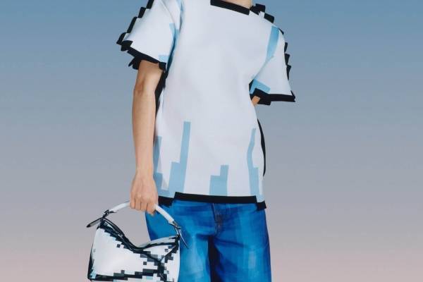 ロエベ23年春夏新作「ピクセル」“まるで合成”デニムやフーディ、パズルバッグも