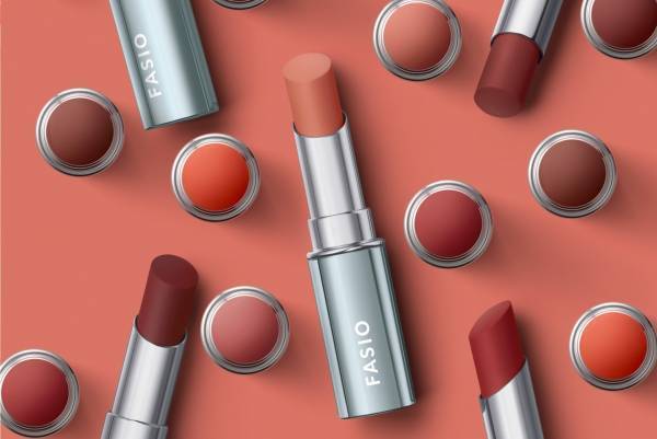 ファシオ23年夏コスメ、高発色カラー×ツヤ感が続くリップ「ファシオ ヒトヌリ ルージュ」
