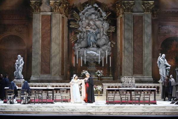 ローマ歌劇場のオペラ『トスカ』神奈川県民ホール＆東京文化会館で、巨匠ゼッフィレッリの演出