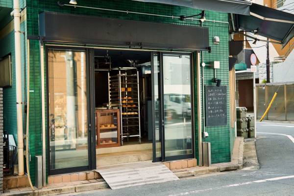 豆富食堂が手掛けるパン屋「豆富パン」五反田に誕生、おからや豆乳使用のあんバター＆味噌パンなど