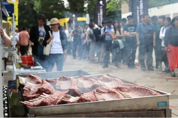 春の“ラム肉祭り”「ラムバサダーフェスティバル」東京・中野で、ラムチョップなど羊肉料理が集結