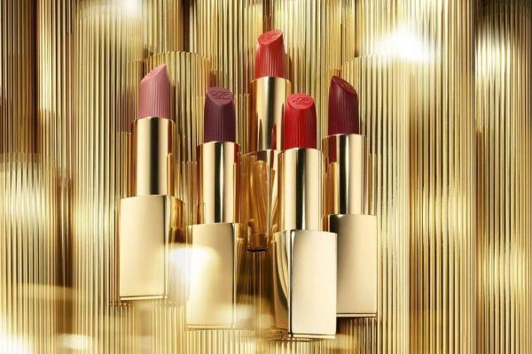 エスティ ローダー23年夏コスメ「ピュア カラー リップスティック」高機能×ケア効果の全44色