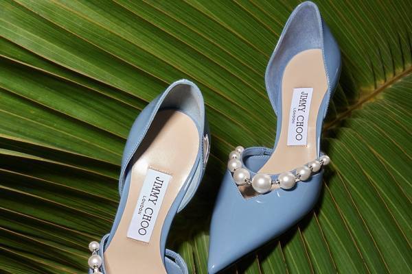 ジミー チュウ「パール・コレクション」23年夏の新作シューズ、艶めくパール付きハイヒールなど