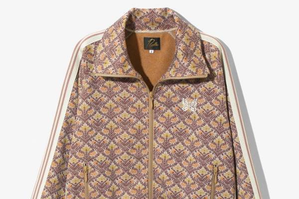 ネペンテス ウーマンのニードルズ別注ウェア、アラベスク柄トラックスーツ＆ノースリーブTシャツ