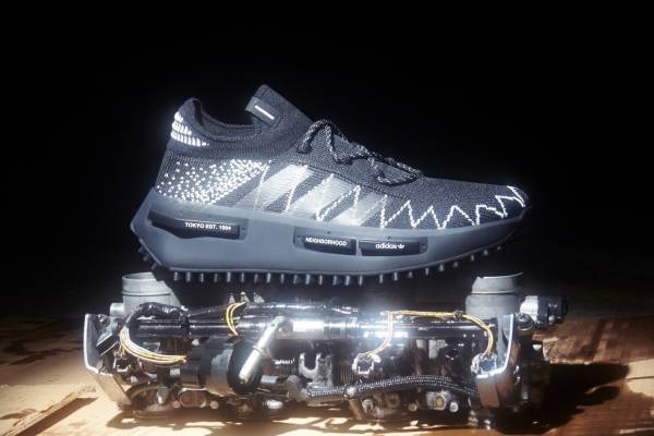 ネイバーフッド×アディダスオリジナルスの新作スニーカー、ニット素材の“ジグザグ”アッパー