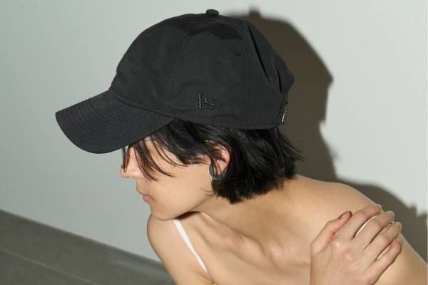 スタイリング/×ニューエラのキャップ「9THIRTY」コーデュラ素材＆大人のための洗練デザインで
