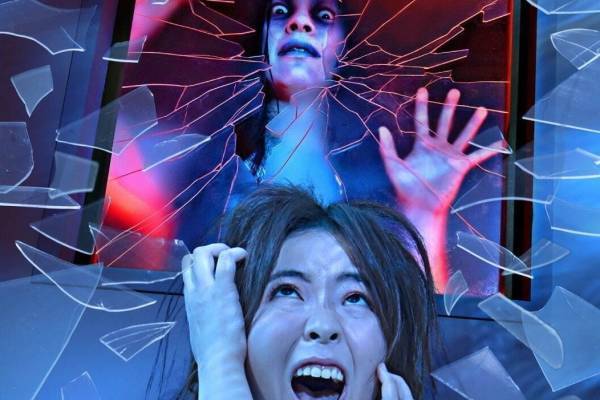 東京ドームシティのお化け屋敷「怨霊座敷」恐怖の演出がパワーアップ、時間限定で“絶叫編”も