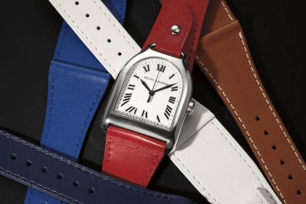 ラルフ ローレン“乗馬”着想の腕時計「スティラップ」馬具を象ったケース＆交換可能なストラップ