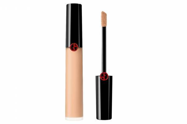 アルマーニ ビューティ23年秋コスメ、“ナチュラルマット肌”仕上げの新ハイカバーコンシーラー