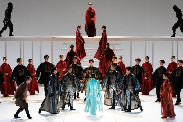 東京バレエ団『かぐや姫』全3幕“かぐや姫はなぜ月に還るのか”大きな問いを残す壮大な結末へ、東京・新潟で