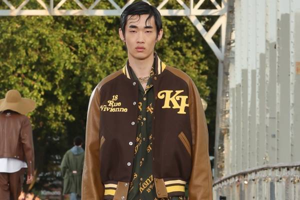 ケンゾー 2024年春夏コレクション - 橋の上に交わる東洋と西洋