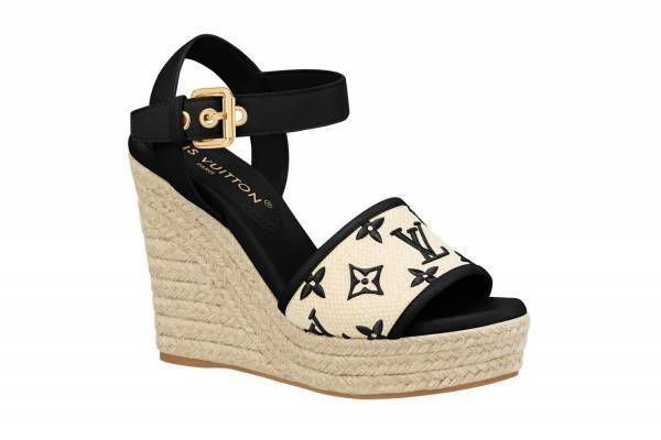 ルイ・ヴィトン新作シューズ、“モノグラム・パターン”の厚底サンダル＆グラデモチーフのミュール