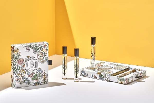 ディプティック23年秋フレグランス「オー ローズ」など人気の香り3本を詰めた限定ミニサイズセット