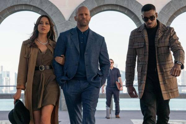 映画『オペレーション・フォーチュン』ジェイソン・ステイサム×ガイ・リッチーの痛快スパイ・アクション