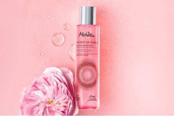 メルヴィータ23年秋スキンケア「ソルスデローズ」“マイクロヒアルロン酸配合”潤いたっぷり化粧水