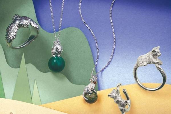 ヴァンドームブティック「旭山動物園」新作ジュエリー、“ライオン＆フクロウ”のネックレスやリング