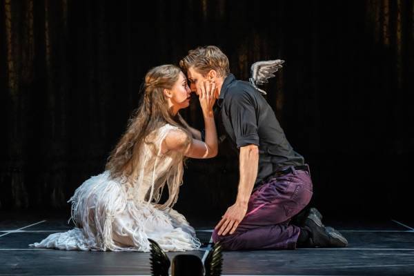 映画『マシュー・ボーン IN CINEMA／眠れる森の美女』英国バレエの鬼才×チャイコフスキー集大成